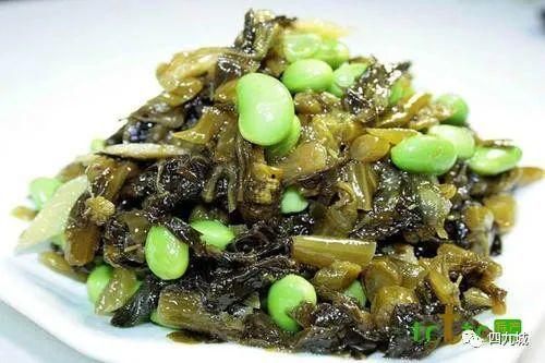 卖瓜男子吃咸菜的视频在线观看,生活不易，且行且珍惜